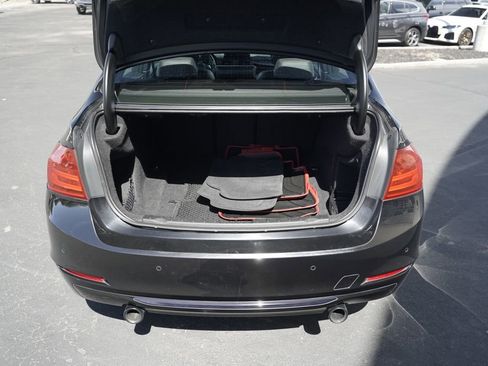 Used 2014 BMW 335i xDrive Sedan AWD/4WD image 9