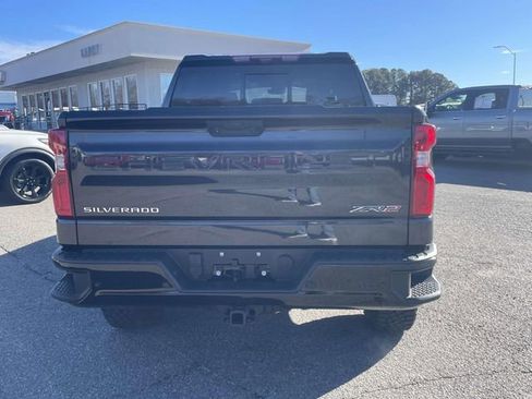 Used 2023 Chevrolet Silverado 1500 ZR2 w/ Technology Package image 5