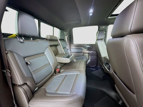 Used 2023 GMC Sierra 3500 Denali w/ Denali Ultimate Package image 26