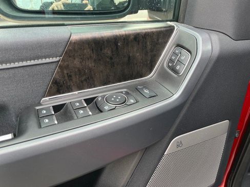 Used 2024 Ford F350 Lariat w/ Lariat Ultimate Package image 22