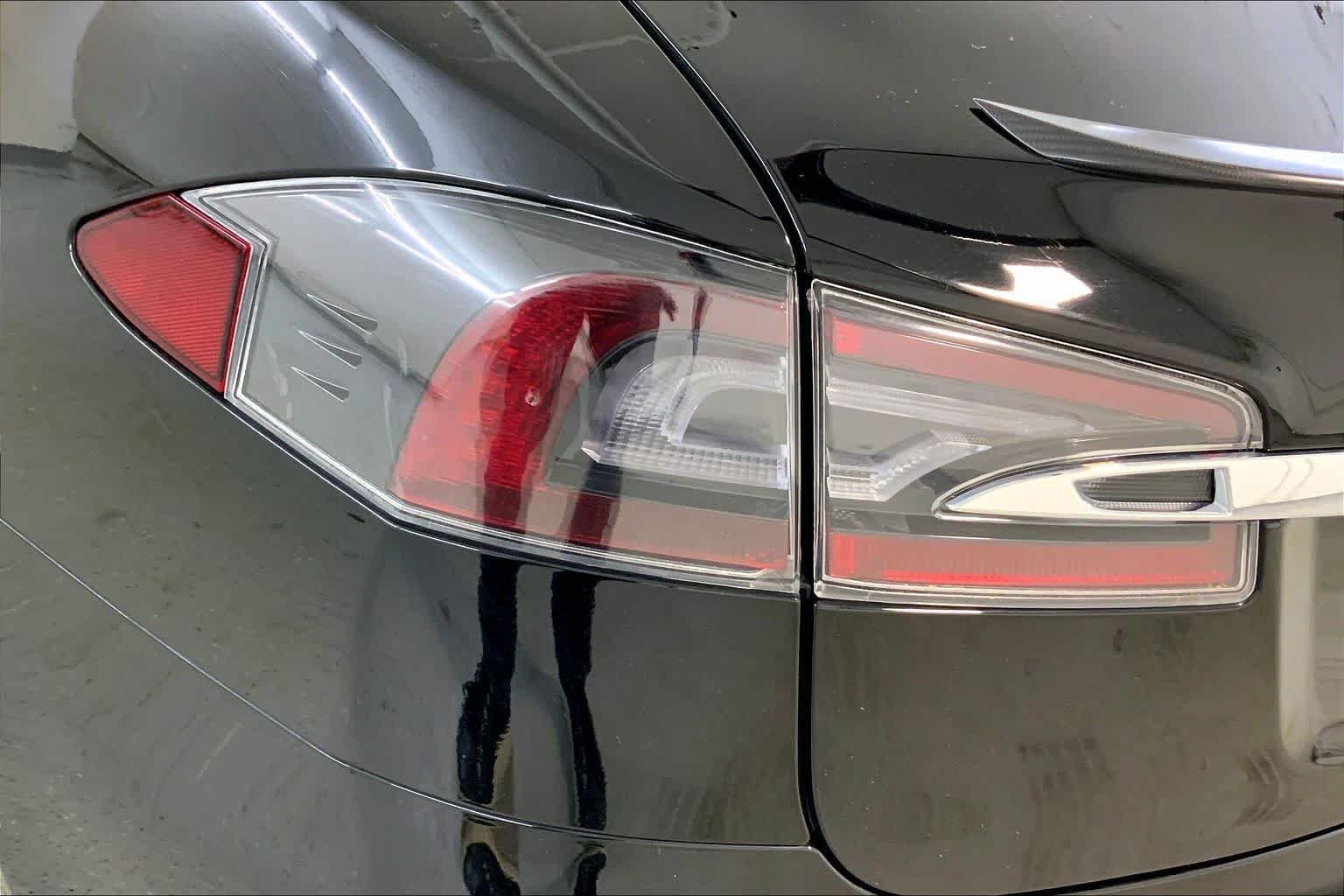Used 2020 Tesla Model S Performance AWD/4WD image 28