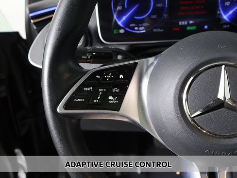 Used 2023 Mercedes-Benz EQE 500 4MATIC Sedan w/ Exclusive Trim Package image 5
