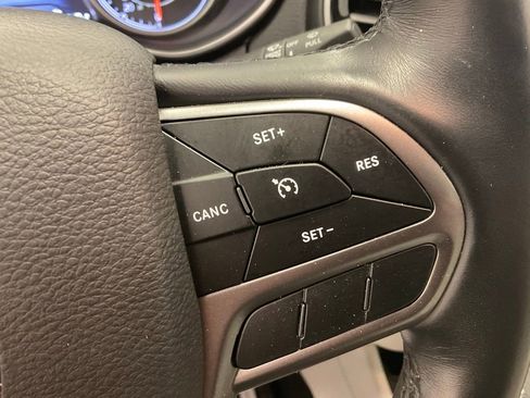 Used 2019 Jeep Cherokee Limited w/ Trailer Tow Group image 20