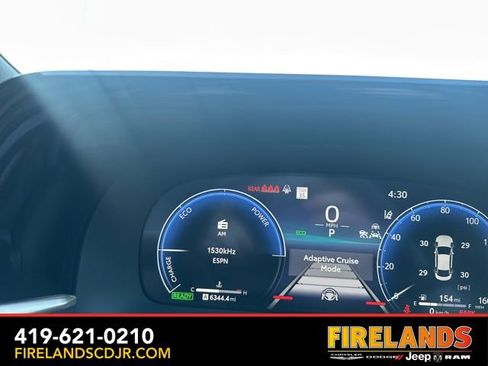 Used 2025 Toyota Crown XLE image 23