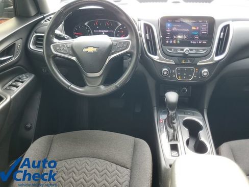 Used 2022 Chevrolet Equinox LT FWD image 17