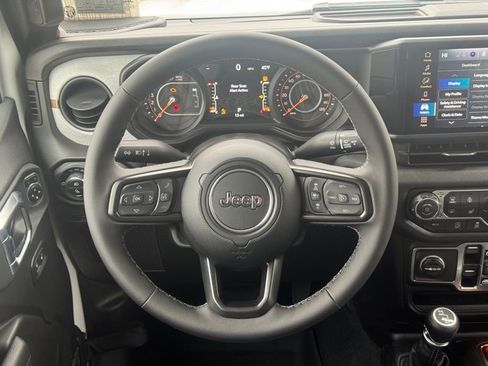 New 2026 Jeep Gladiator Sport image 13