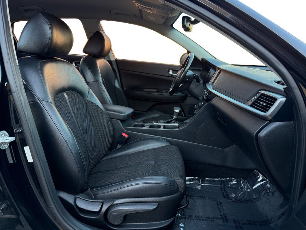 Used 2019 Kia Optima S FWD image 18