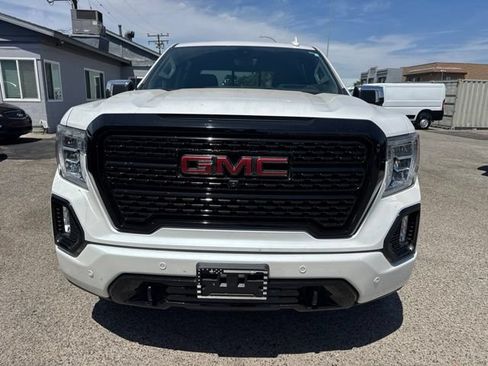 Used 2022 GMC Sierra 1500 Denali w/ Denali Reserve Package AWD/4WD image 2