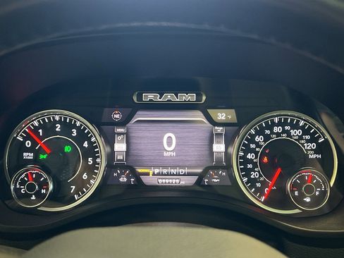 Used 2023 RAM 1500 Laramie image 35