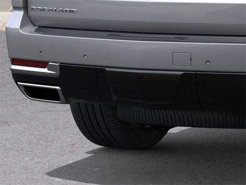 New 2026 Cadillac Escalade Luxury w/ LPO, Radiant Package image 14