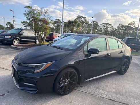 Used 2022 Toyota Corolla SE image 7