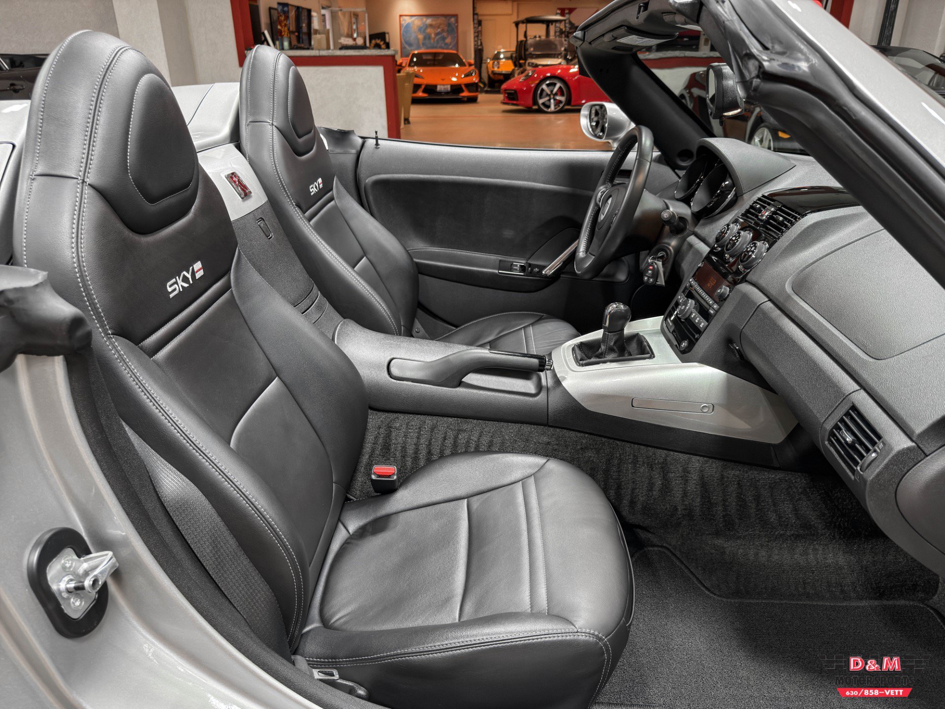 Used 2007 Saturn Sky Red Line RWD image 13