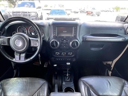 Used 2017 Jeep Wrangler Unlimited Sport w/ Quick Order Package 24S AWD/4WD image 7