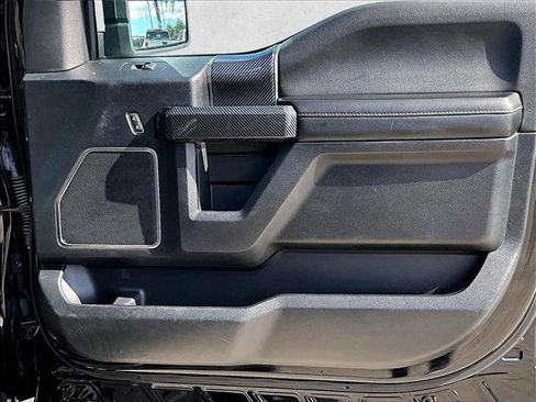 Used 2018 Ford F150 Raptor w/ Equipment Group 802A Luxury image 19