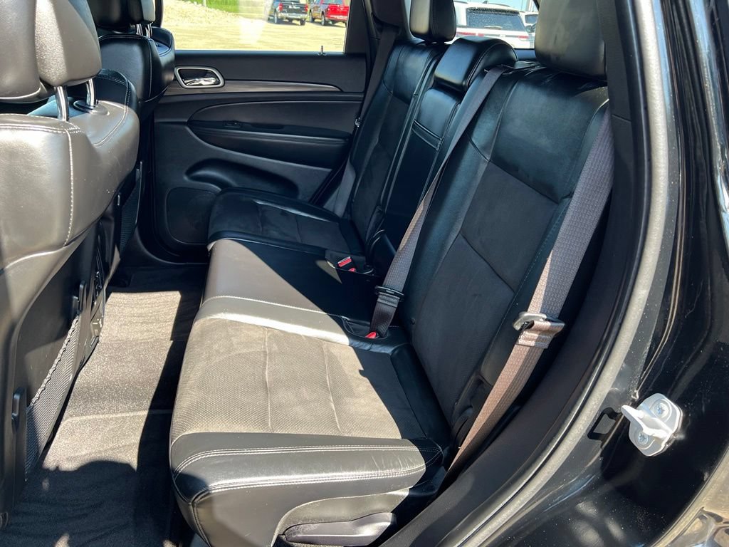 Used 2022 Jeep Grand Cherokee Laredo X AWD/4WD image 22
