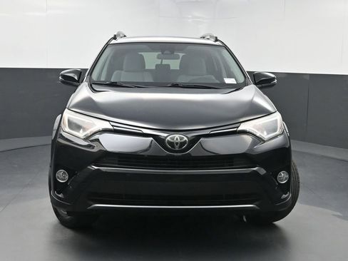 Used 2017 Toyota RAV4 XLE FWD image 37