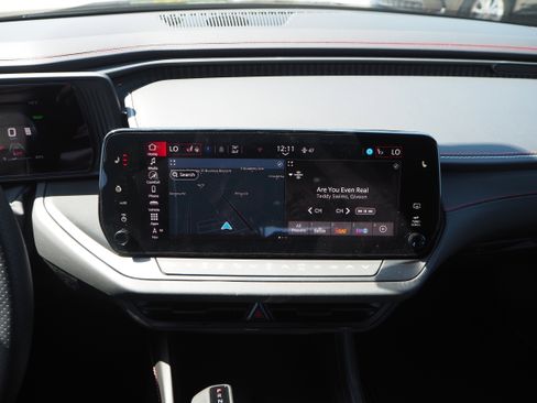 New 2025 Dodge Charger R/T w/ Quick Order Package 25M R/T image 17