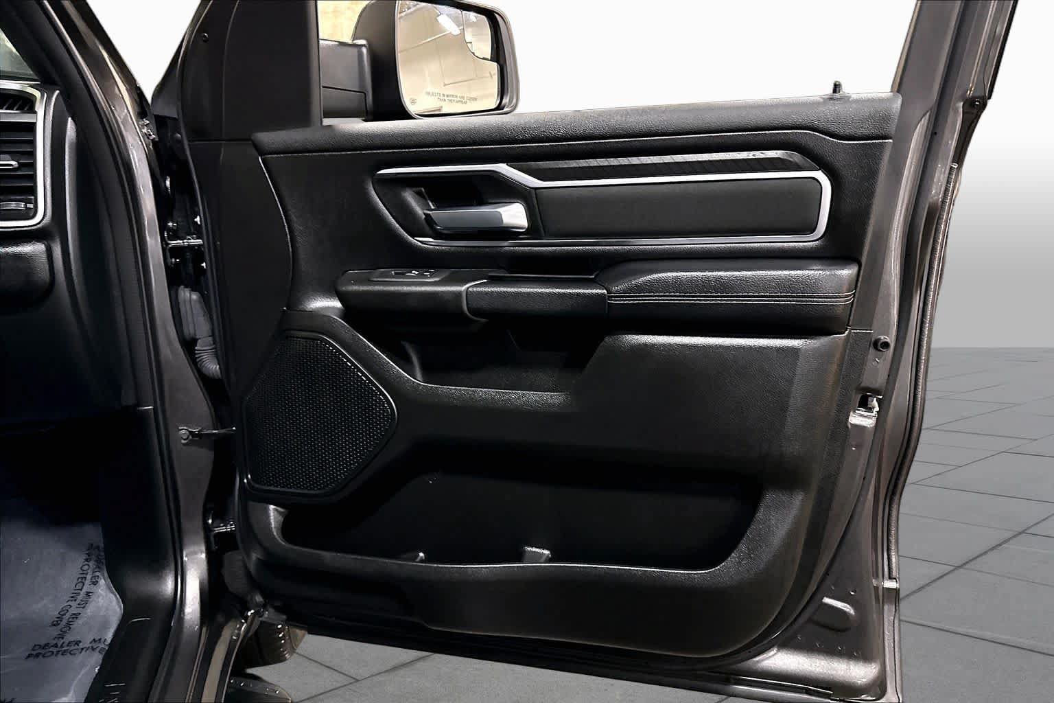 Used 2025 RAM 1500 Big Horn AWD/4WD image 22