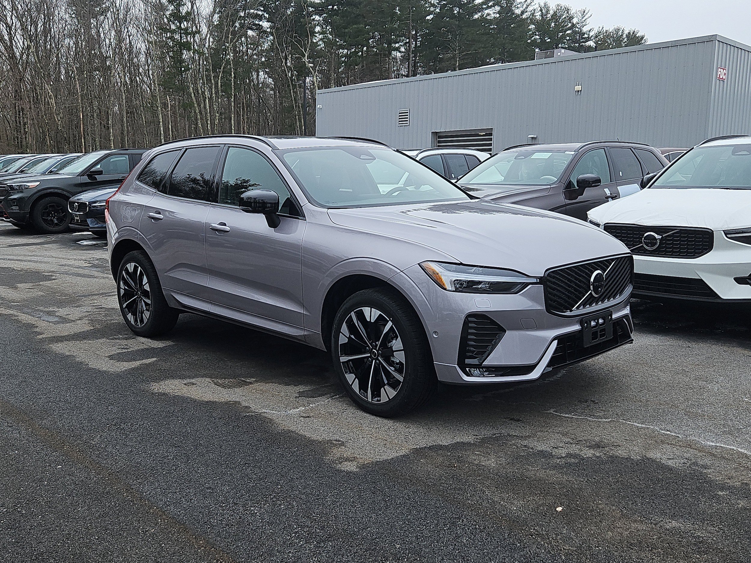 Used 2026 Volvo XC60 B5 Plus w/ Protection Package Premier AWD/4WD image 1