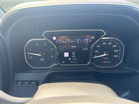 Used 2022 GMC Sierra 2500 Denali w/ Denali Ultimate Package AWD/4WD image 14