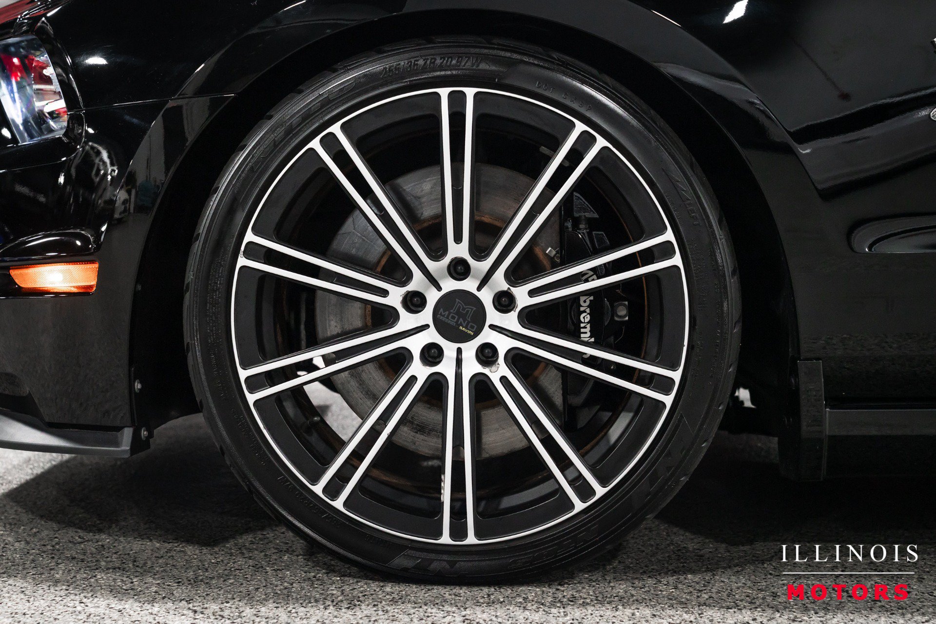 Used 2014 Ford Mustang Shelby GT500 RWD image 9