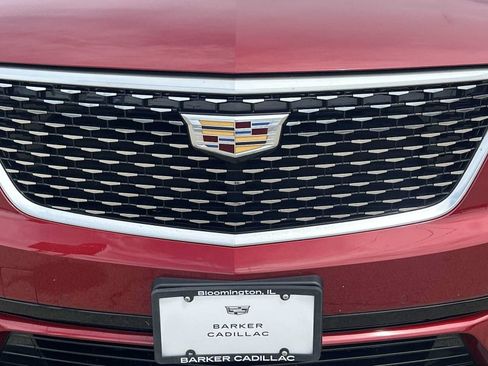 Used 2021 Cadillac XT6 Premium Luxury w/ LPO, Floor Liner Package FWD image 32