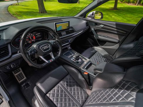Used 2018 Audi SQ5 Premium Plus AWD/4WD image 12