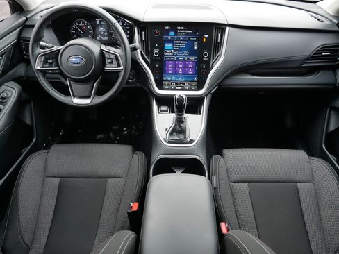 Used 2022 Subaru Outback Premium image 10