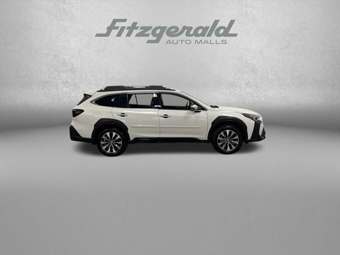 Used 2023 Subaru Outback Touring image 4