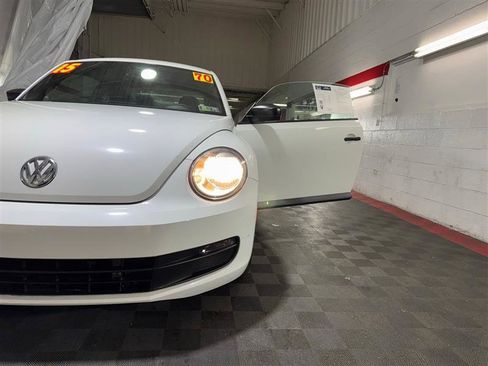 Used 2015 Volkswagen Beetle 1.8T image 22