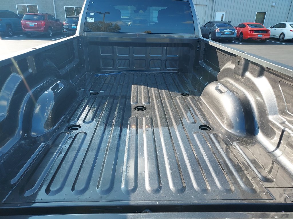 New 2027 RAM 3500 Big Horn w/ Night Edition AWD/4WD image 9