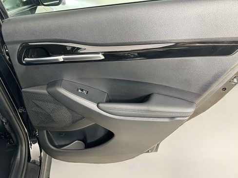 Used 2023 Kia Seltos SX w/ SX Sunroof Package AWD/4WD image 40