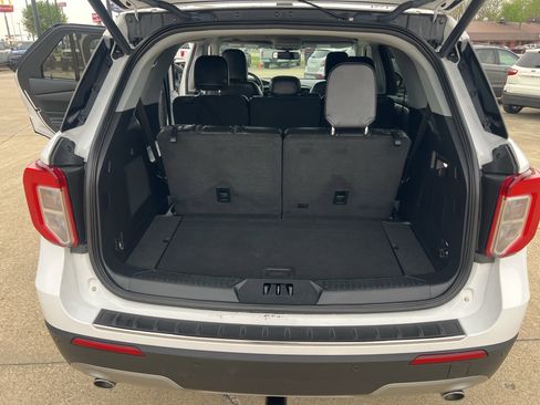 Used 2023 Ford Explorer Limited w/ Hybrid Equipment Group 310A image 21