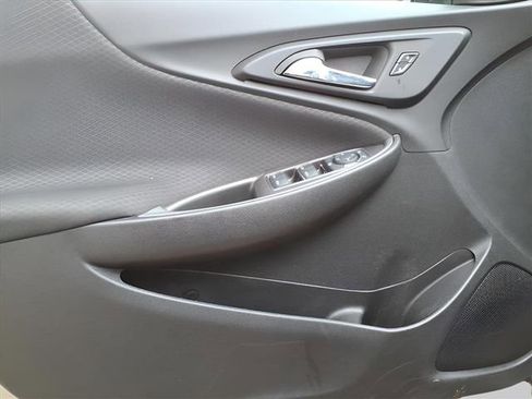 Used 2023 Chevrolet Malibu LS image 10