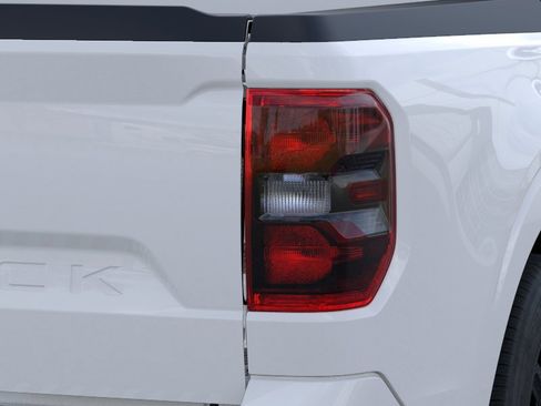 New 2025 Ford Maverick Lobo image 22