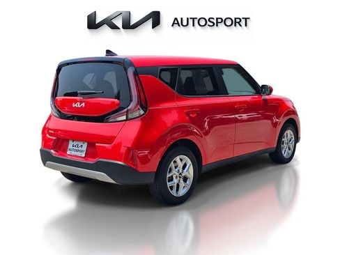 Certified 2024 Kia Soul LX w/ Option Group 015 FWD image 8