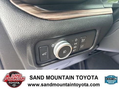 Used 2021 Ford Explorer Limited w/ Equipment Group 301A image 15