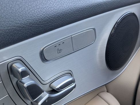 Certified 2022 Mercedes-Benz GLC 300 image 10