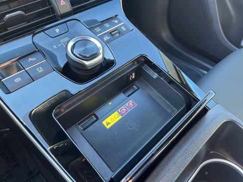 Certified 2024 Toyota bZ4X Limited image 31