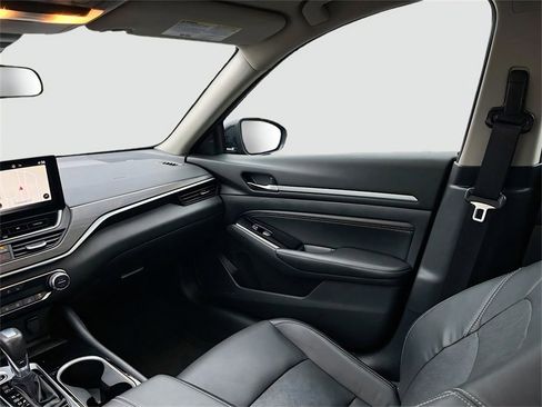 Used 2023 Nissan Altima 2.5 SL image 30