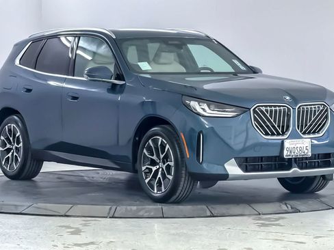 Used 2026 BMW X3 xDrive30i w/ Premium Package AWD/4WD image 9