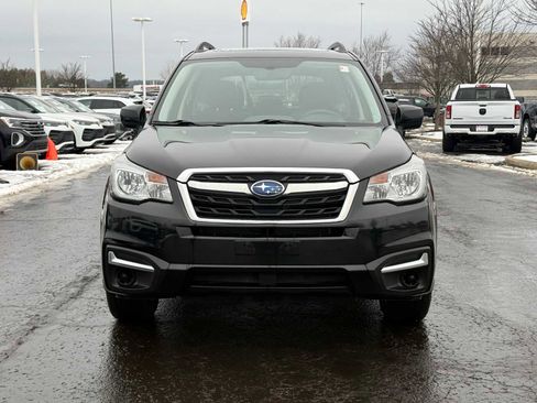 Used 2018 Subaru Forester 2.5i Premium w/ All-Weather Package image 2