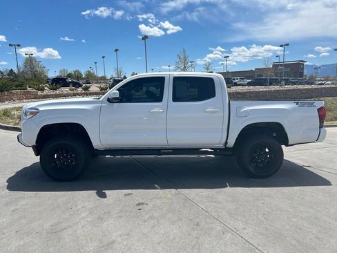 Used 2023 Toyota Tacoma SR AWD/4WD image 5