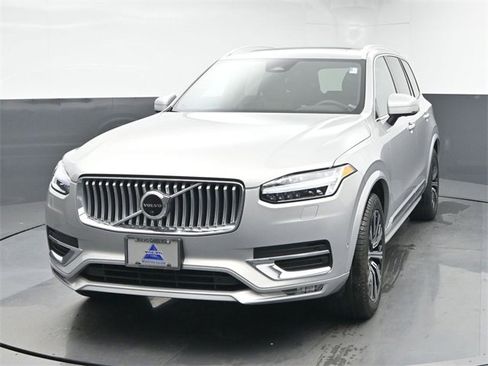 Used 2023 Volvo XC90 B6 Plus w/ Protection Package Premier image 3