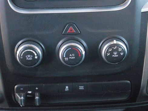 Used 2015 RAM 1500 Outdoorsman image 23