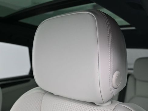 Used 2026 Porsche Macan image 20