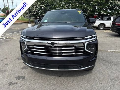 Used 2026 Chevrolet Tahoe LT w/ Comfort Package AWD/4WD image 8