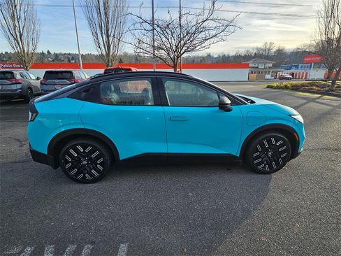 New 2026 Nissan Leaf Platinum+ image 4