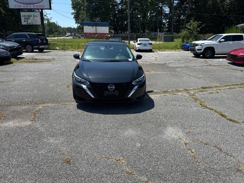 Used 2024 Nissan Sentra SV FWD image 7