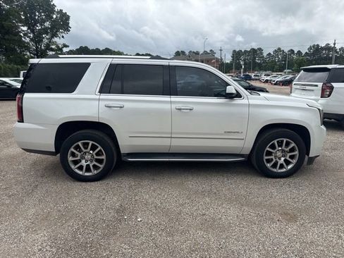 Used 2019 GMC Yukon Denali RWD image 9
